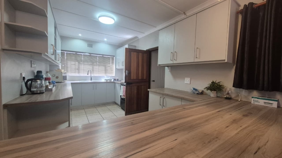 3 Bedroom Property for Sale in Meiringspark Western Cape